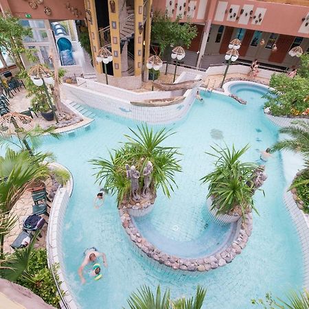 Hotel Nordseekueste By Center Parcs Tossens Exterior foto
